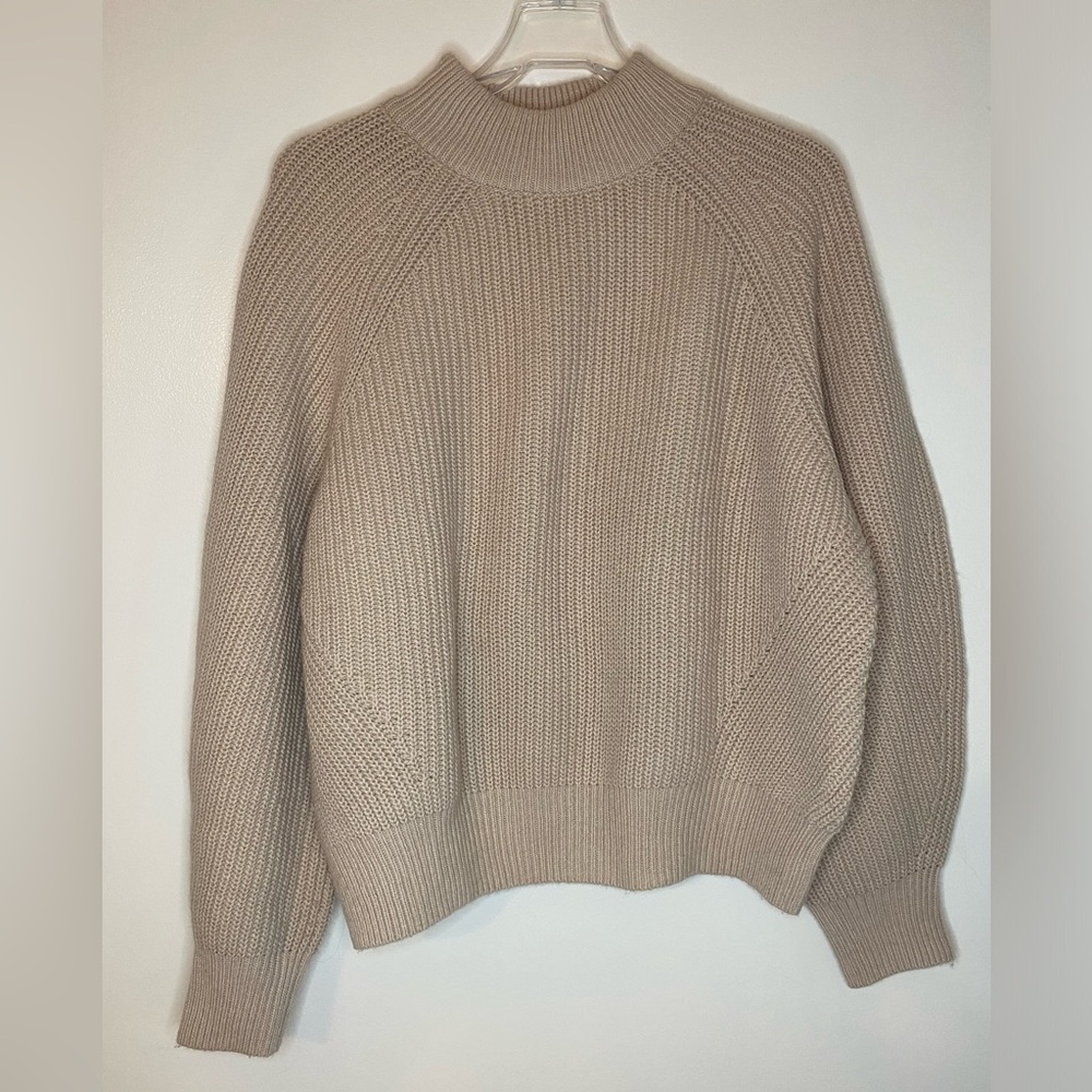 H&M Sweater